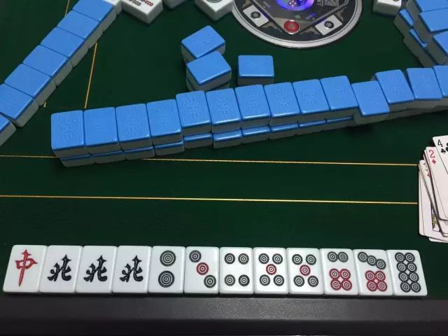 我来教教大家“雀神广东麻将到底有没有挂是-哔哩哔哩 