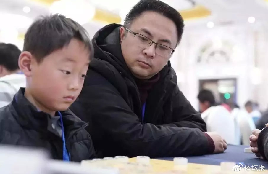 给大家科普下“情怀棋牌到底有没有挂！”开挂教程