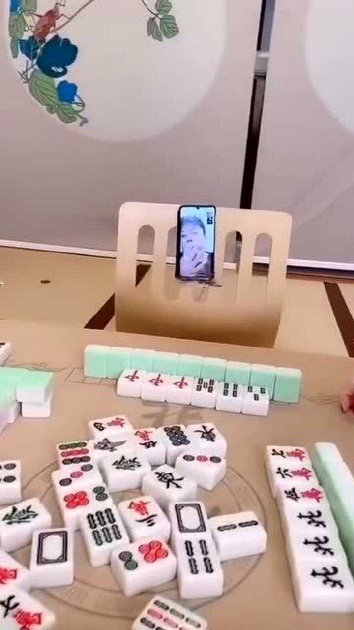 网上麻将怎么开挂教程视频（网上打麻将怎么开挂）
